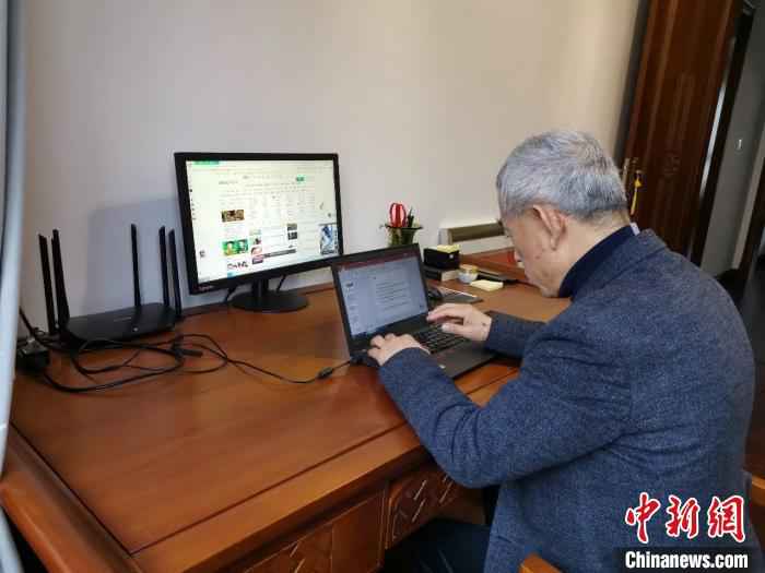  中国多地高校“云开学” 师生学习“不掉线”